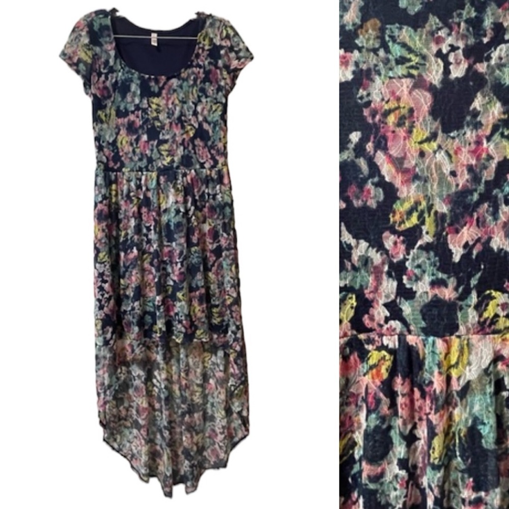 XHILARATION Women’s asymmetric Dress Multi Floral Print Lace Size Medium - Picture 1 of 7
